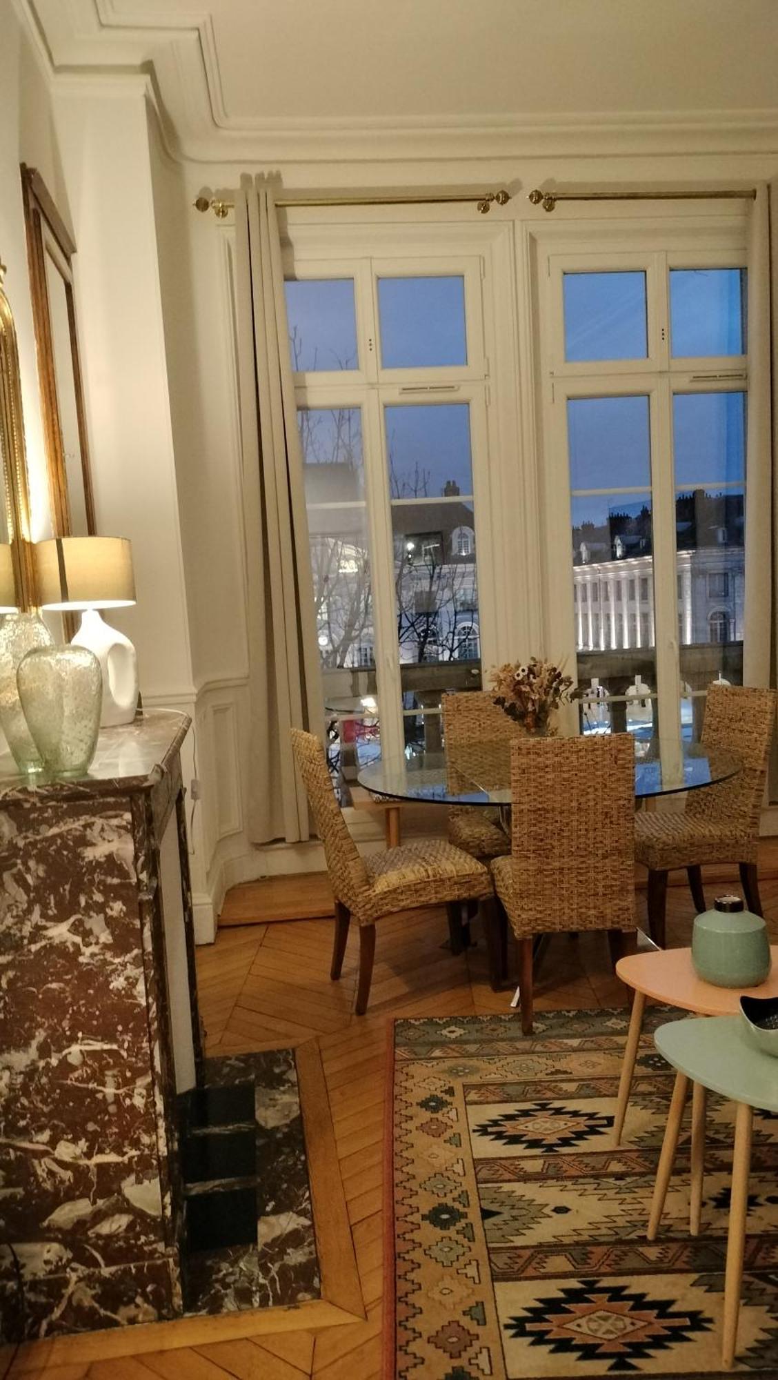 Appartement Avec Belle Vue Sur La Place Du Martroi Orléans Exterior photo